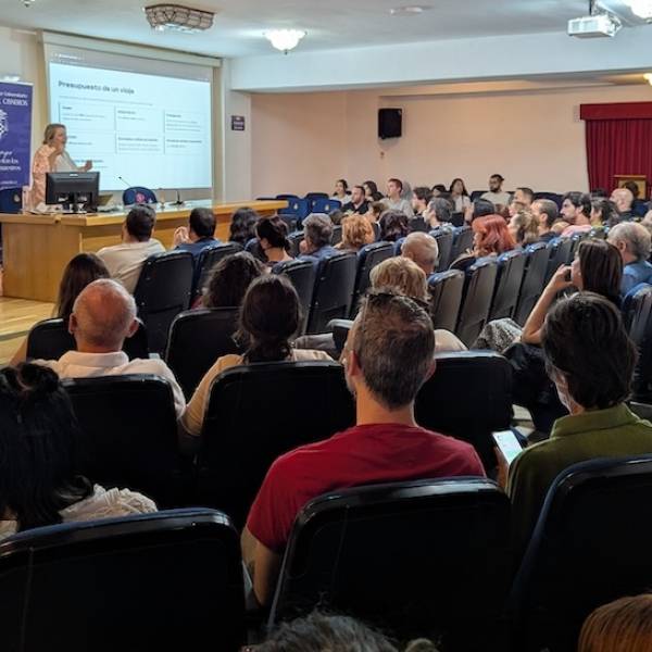 Japón en Granada celebra sus conferencias en el Colegio Mayor